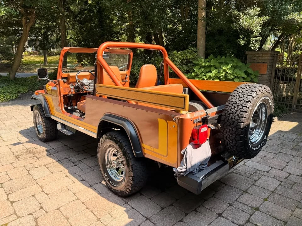 1982 Jeep CJ8 Scrambler - Image 2 of 20