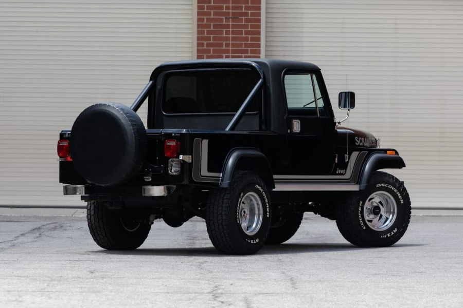 1982 Jeep CJ8 Scrambler - Image 3 of 31