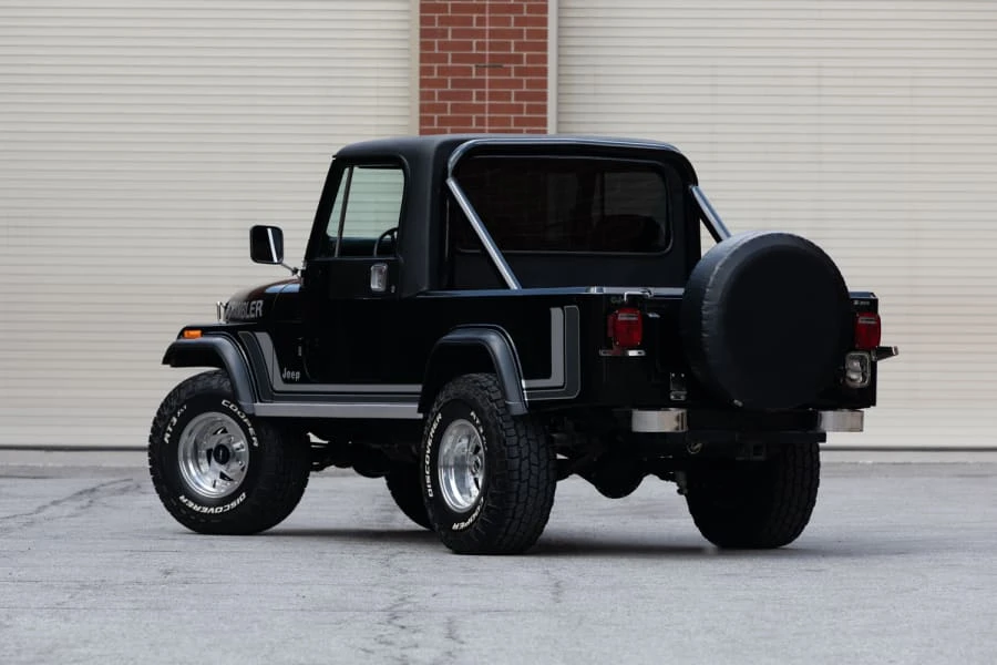1982 Jeep CJ8 Scrambler - Image 20 of 31
