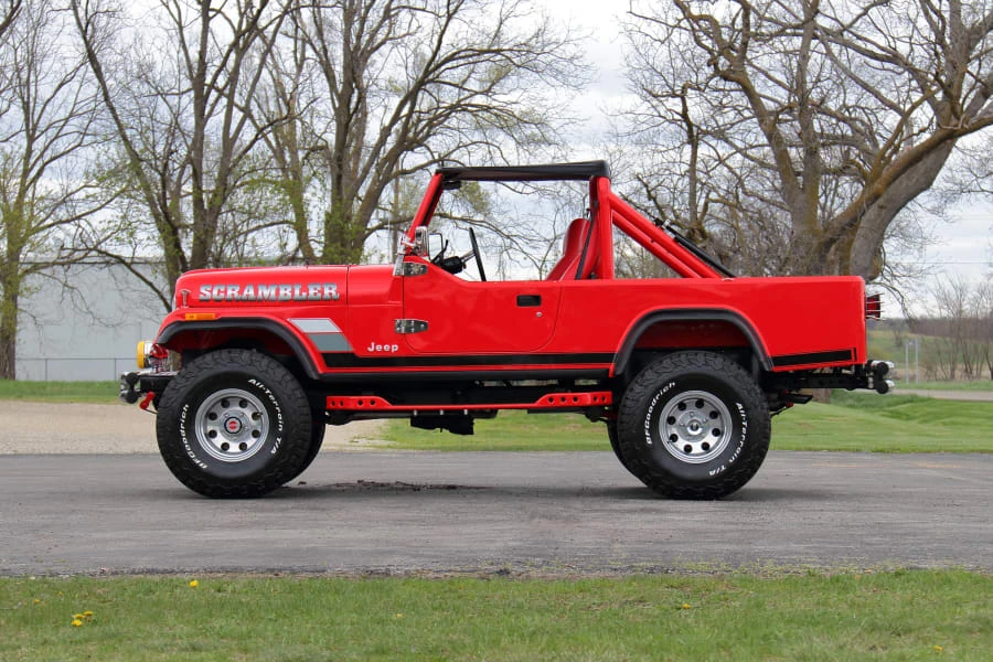 1982 Jeep CJ8 Scrambler - Image 2 of 31