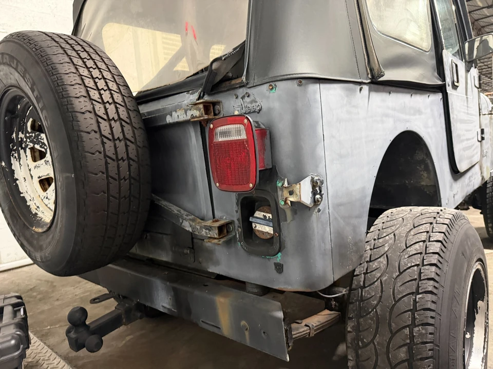 1982 Jeep CJ7 - Image 6 of 21