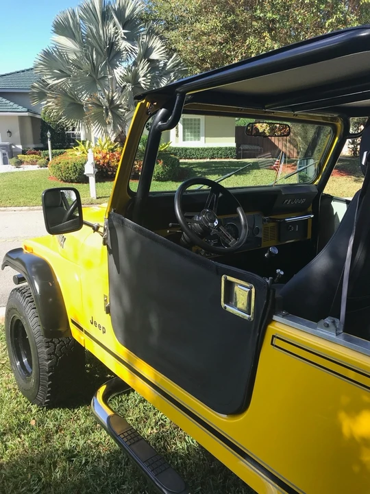 1982 Jeep CJ8 Scrambler - Image 10 of 21