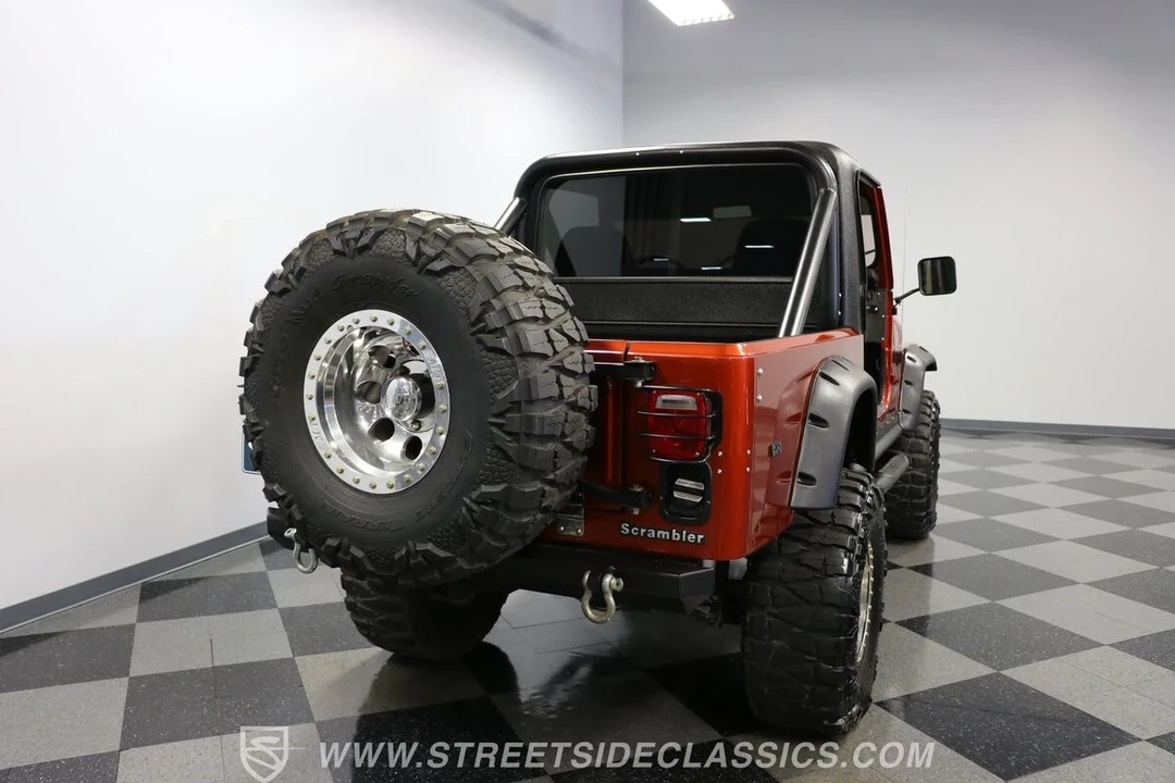 1982 Jeep CJ8 Scrambler - Image 13 of 21
