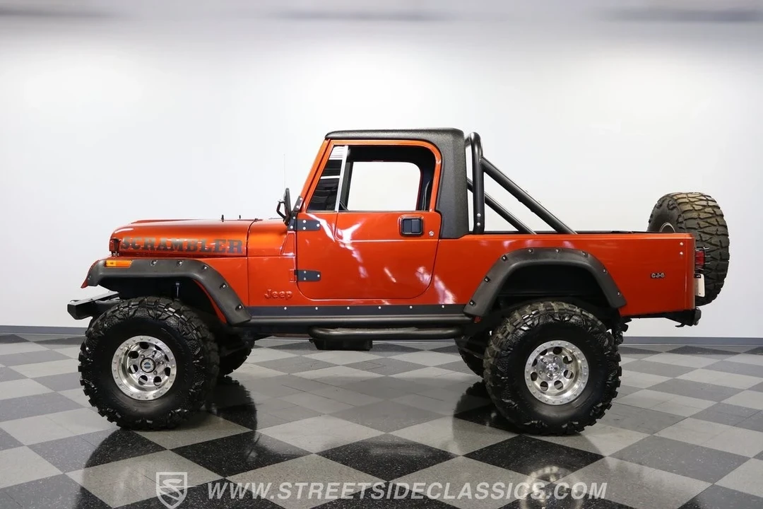 1982 Jeep CJ8 Scrambler - Image 3 of 21