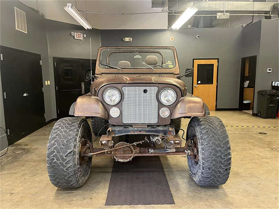 1982 Jeep CJ7 - Image 2 of 31