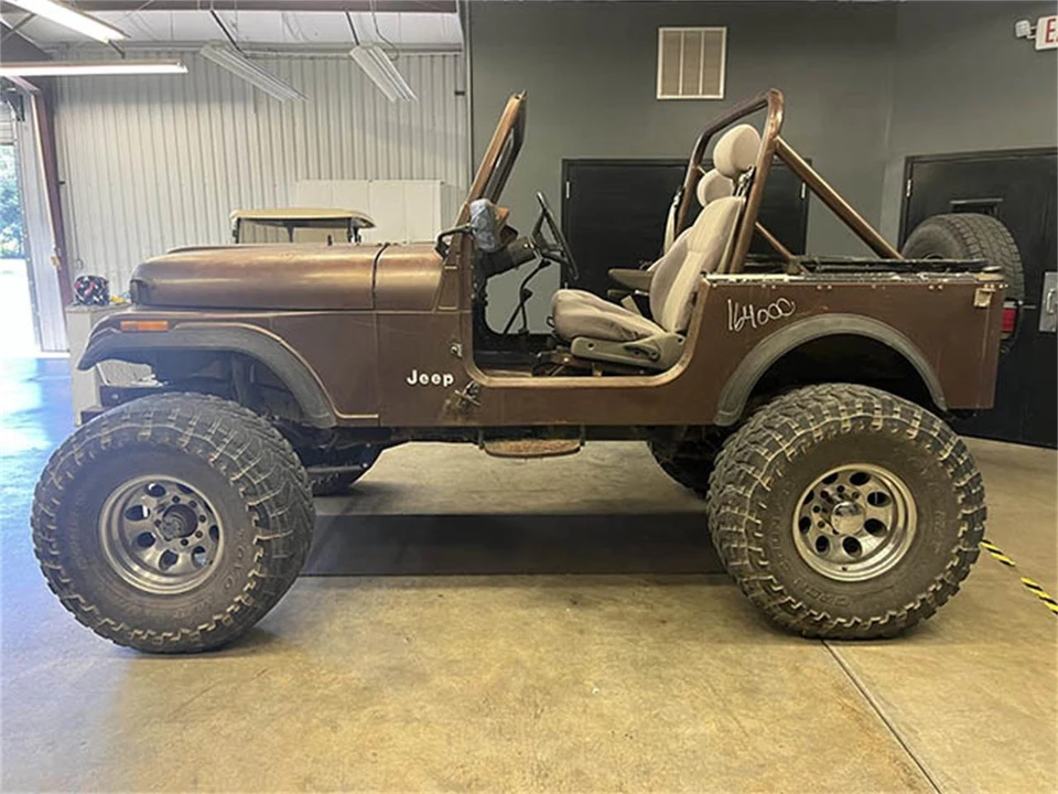 1982 Jeep CJ7 - Image 3 of 31