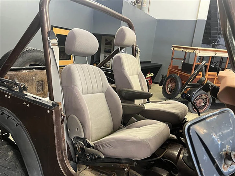 1982 Jeep CJ7 - Image 9 of 31