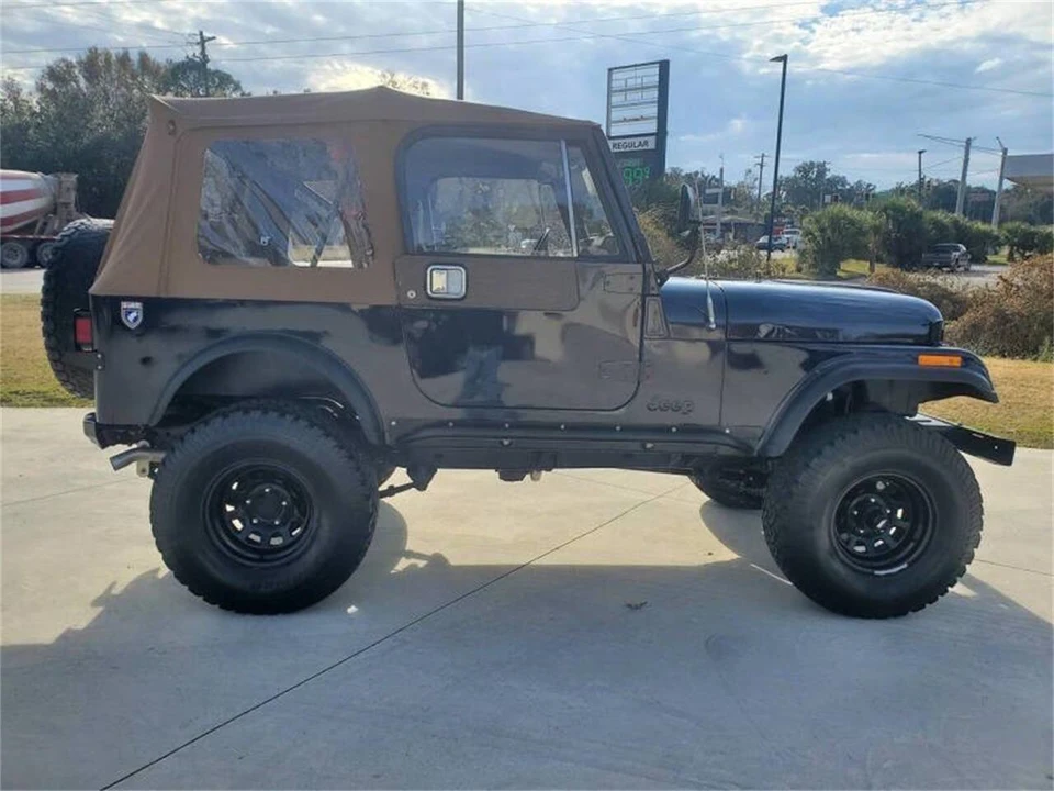 1982 Jeep CJ7 - Image 6 of 27