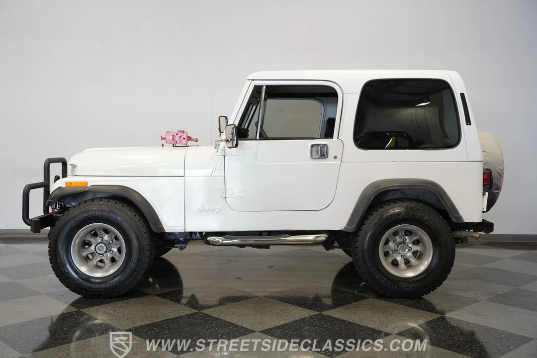 1982 Jeep CJ7 - Image 2 of 12