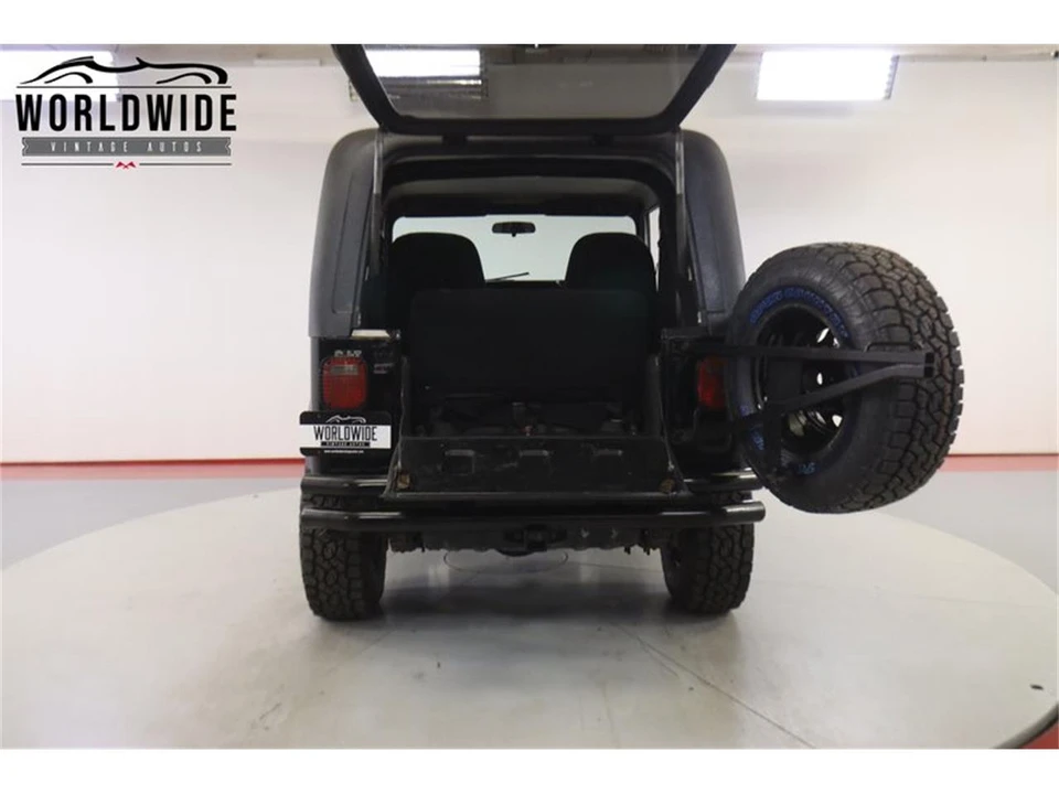 1982 Jeep CJ7 - Image 19 of 31