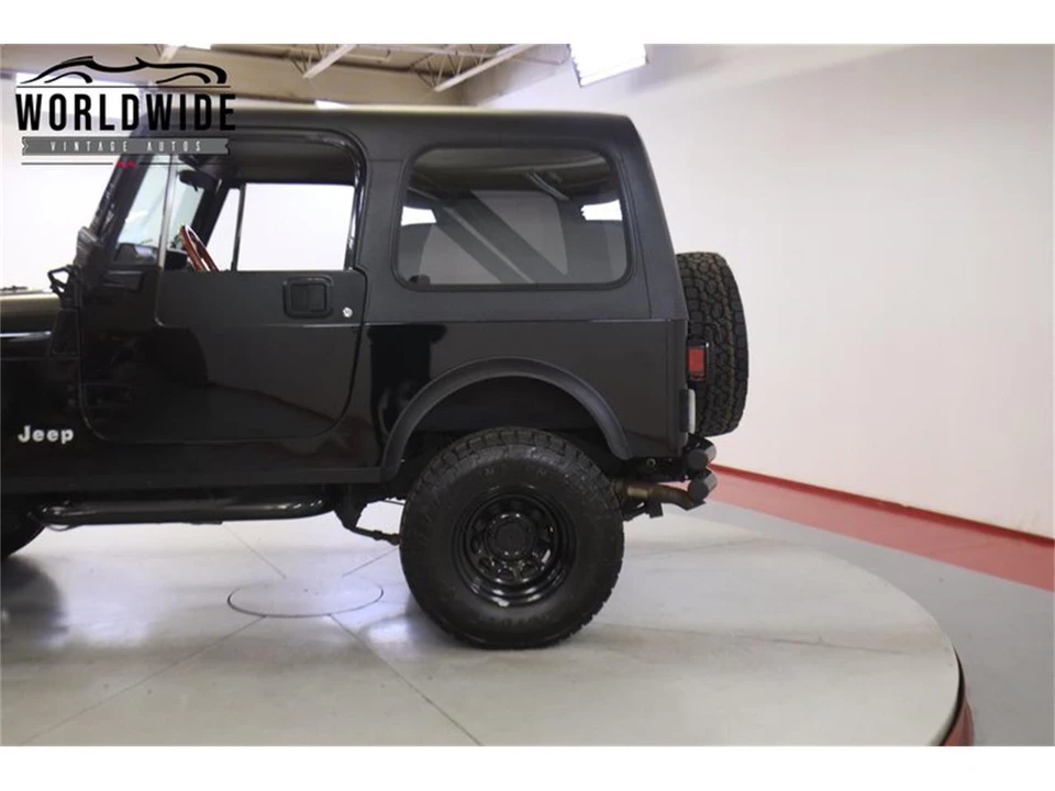 1982 Jeep CJ7 - Image 10 of 31