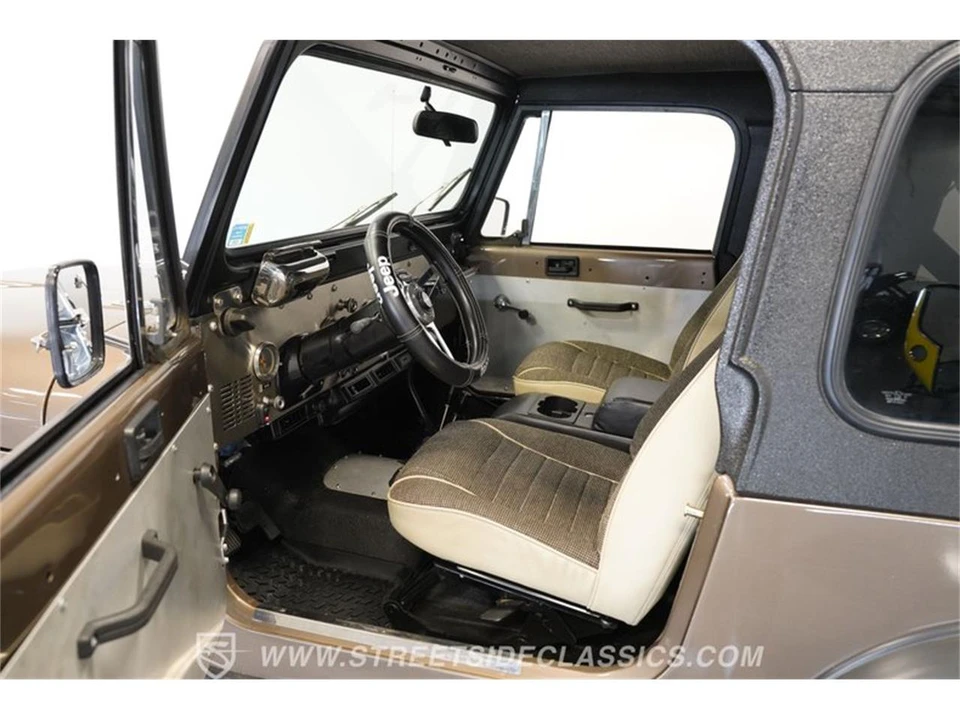 1982 Jeep CJ7 - Image 3 of 31
