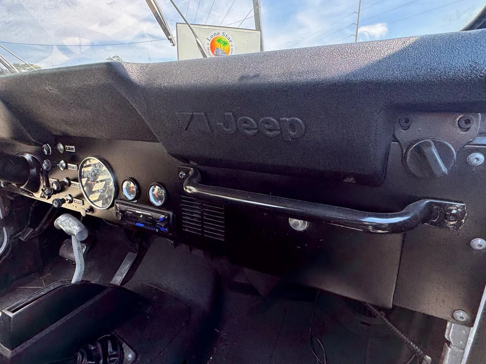 1982 Jeep CJ7 - Image 26 of 31