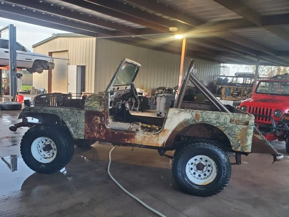 1982 Jeep CJ7 - Image 5 of 14