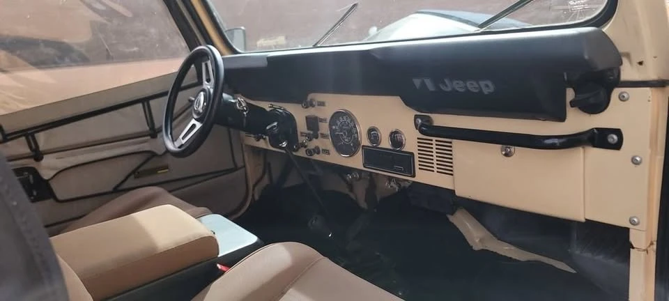 1982 Jeep CJ8 Scrambler - Image 17 of 20