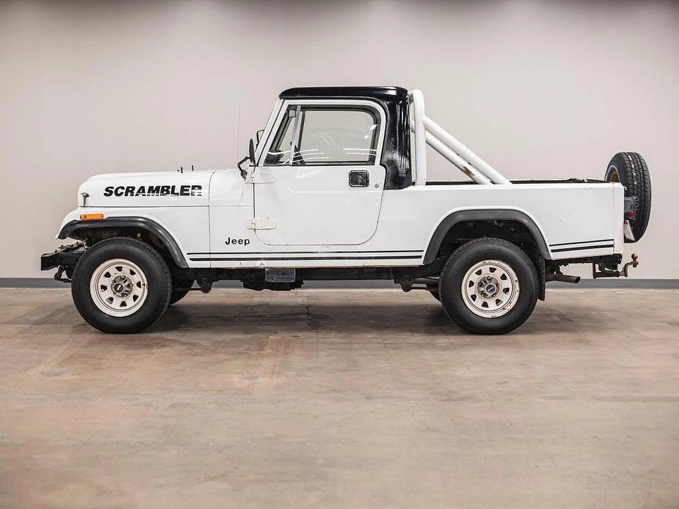 1982 Jeep CJ8 Scrambler - Image 5 of 10