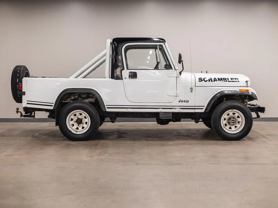 1982 Jeep CJ8 Scrambler - Image 4 of 10