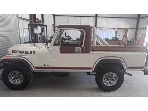 1982 Jeep CJ8 Scrambler Laredo