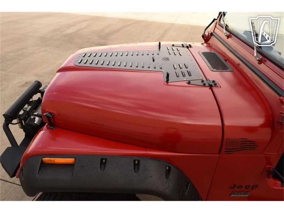 1982 Jeep CJ8 Scrambler - Image 28 of 31