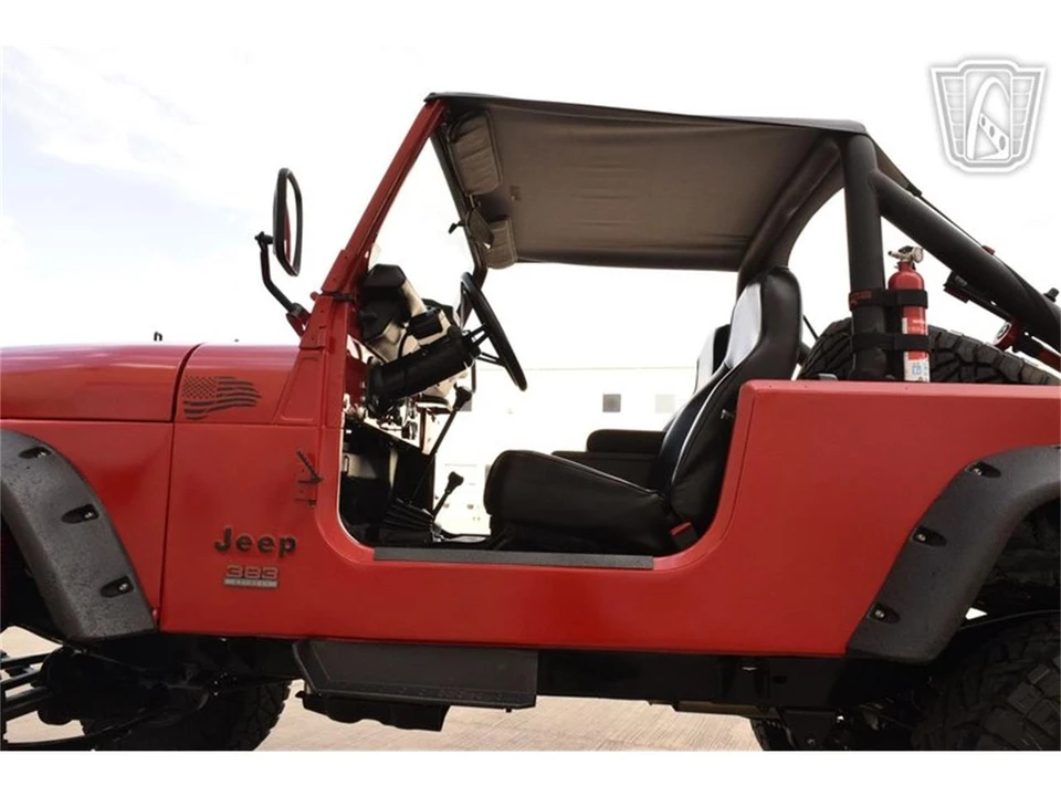 1982 Jeep CJ8 Scrambler - Image 29 of 31