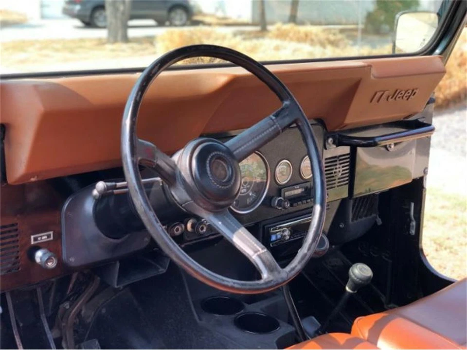 1982 Jeep CJ8 Scrambler - Image 11 of 23