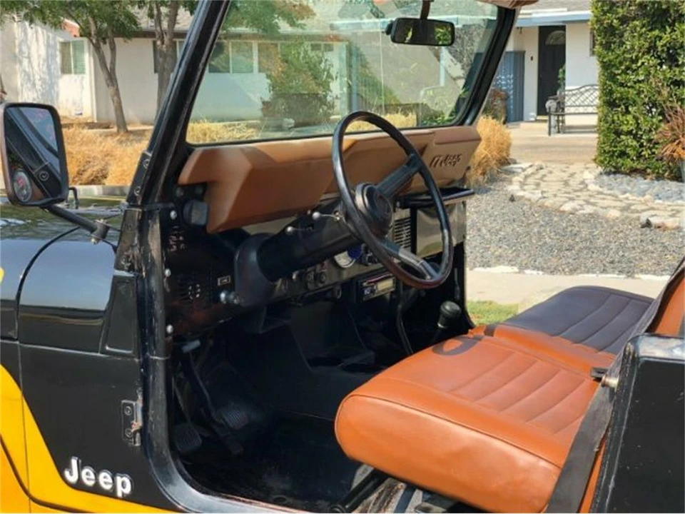 1982 Jeep CJ8 Scrambler - Image 15 of 23