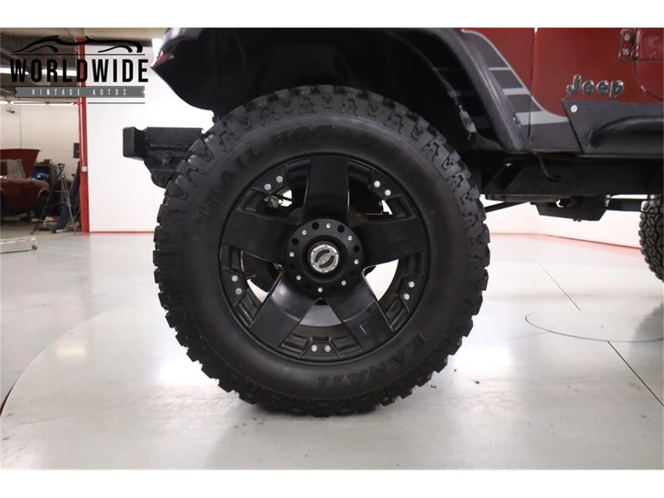 1982 Jeep CJ8 Scrambler - Image 12 of 31