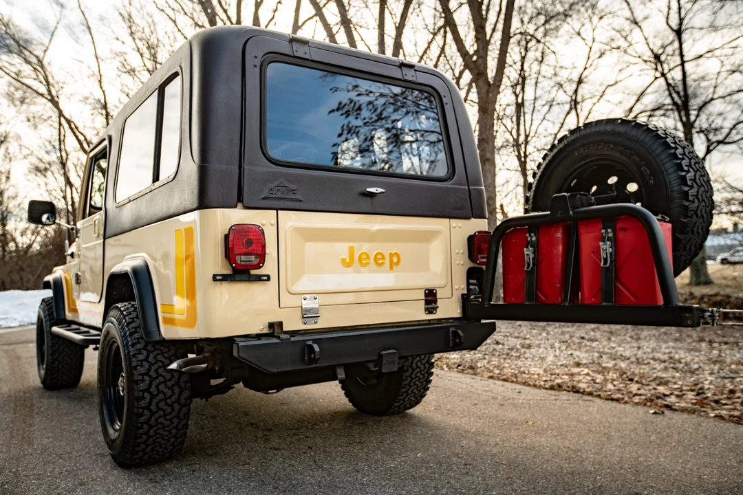 1982 Jeep CJ8 Scrambler - Image 14 of 31