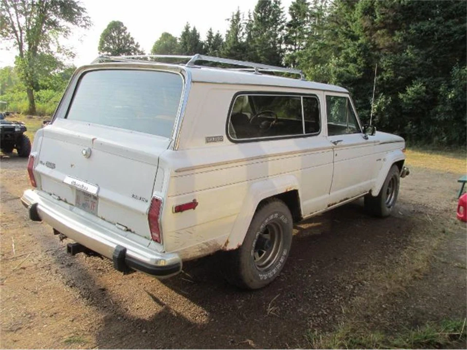 1982 Jeep SJ Cherokee - Image 4 of 10
