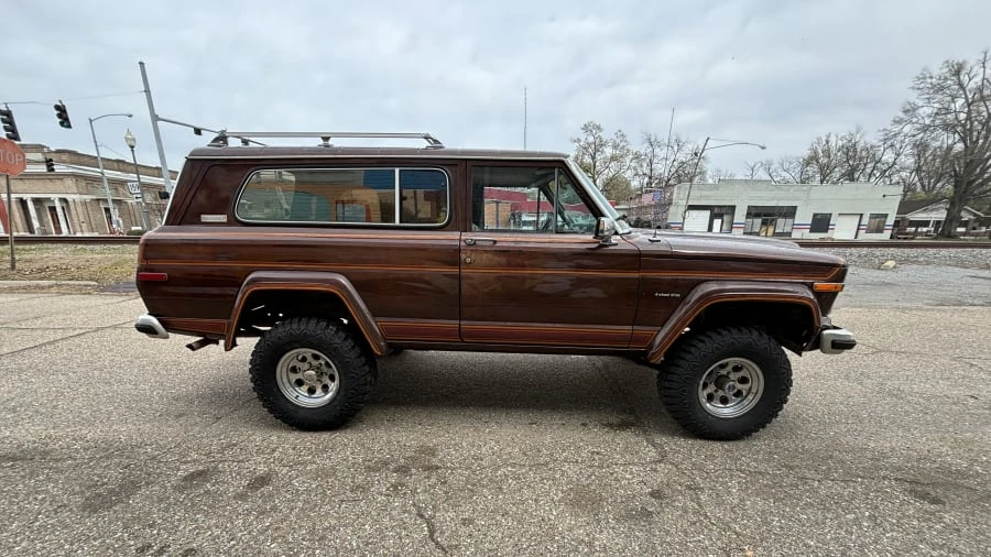 1982 Jeep SJ Cherokee - Image 3 of 9