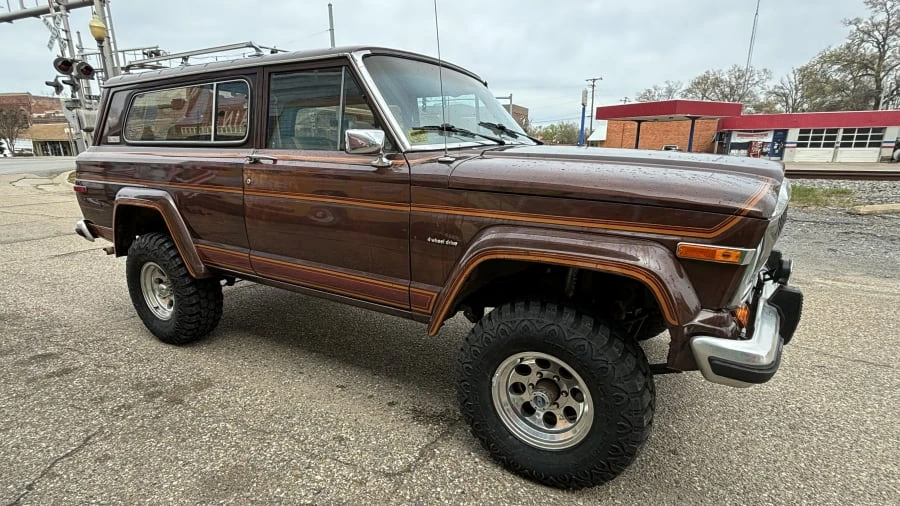 1982 Jeep SJ Cherokee - Image 6 of 9