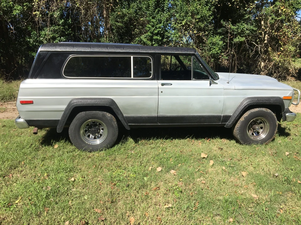 1982 Jeep SJ Cherokee - Image 14 of 31