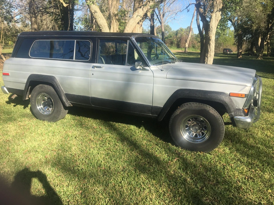 1982 Jeep SJ Cherokee - Image 15 of 31