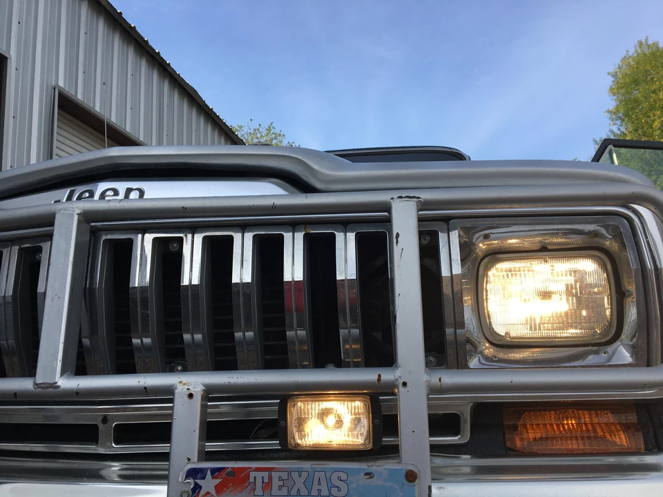 1982 Jeep SJ Cherokee - Image 21 of 31