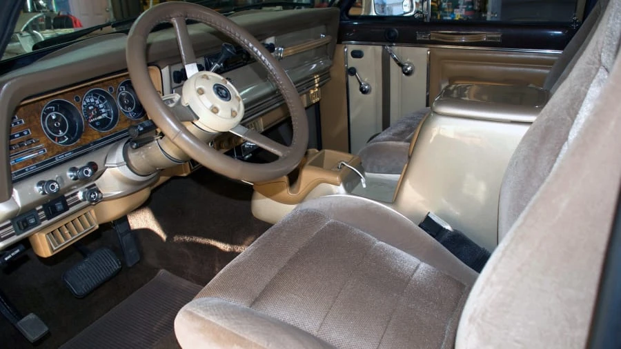1982 Jeep SJ Cherokee - Image 4 of 10