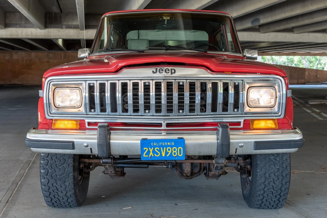 1982 Jeep SJ Cherokee - Image 8 of 31