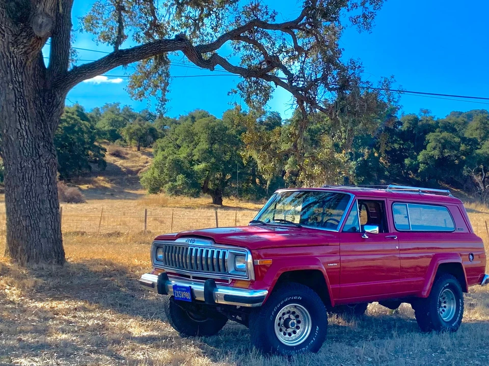 1982 Jeep SJ Cherokee - Image 9 of 31