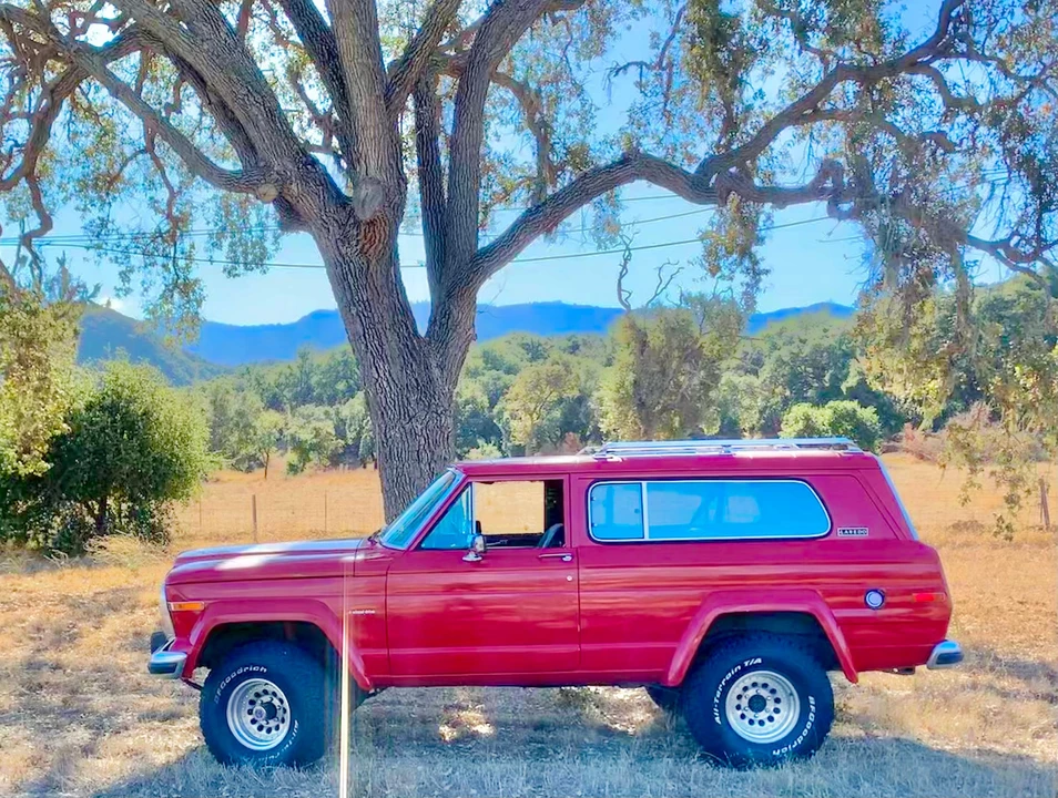 1982 Jeep SJ Cherokee - Image 10 of 31