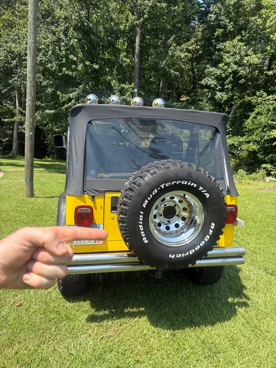 1982 Jeep CJ7 - Image 3 of 9