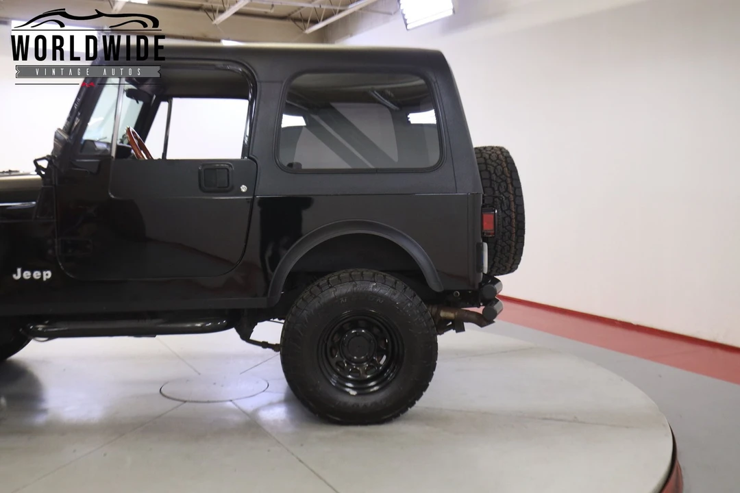 1982 Jeep CJ7 - Image 10 of 12