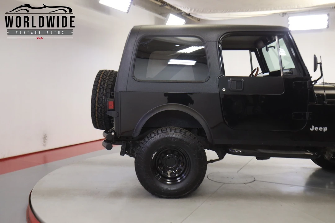 1982 Jeep CJ7 - Image 9 of 12