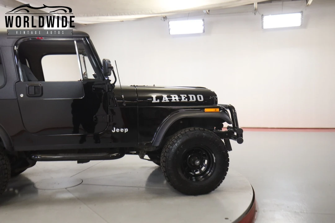 1982 Jeep CJ7 - Image 8 of 12
