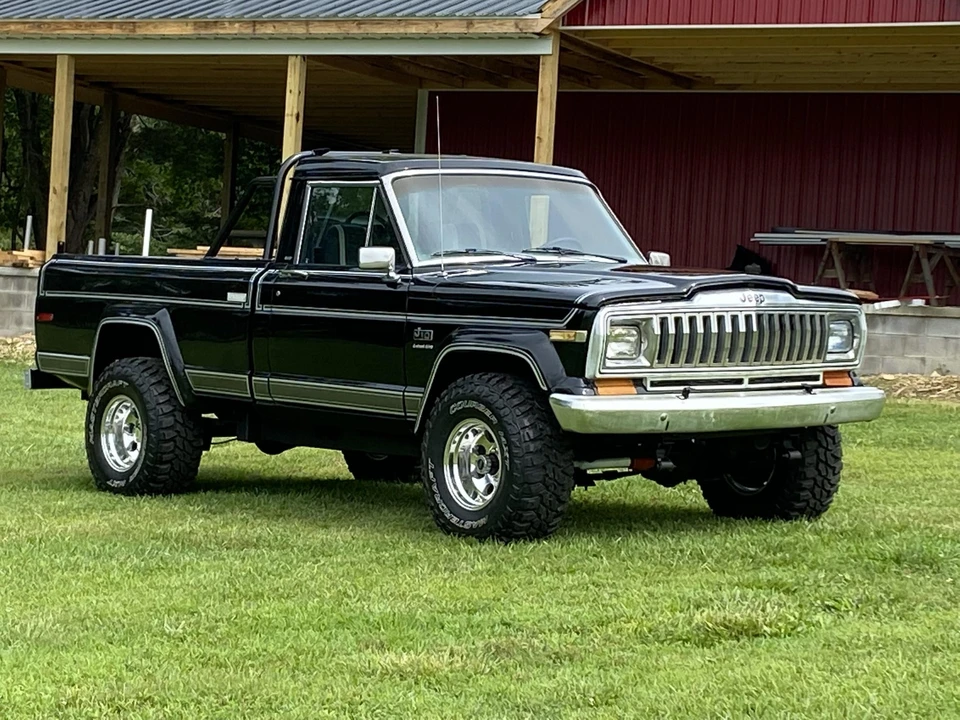 1982 Jeep SJ Gladiator - Image 2 of 31
