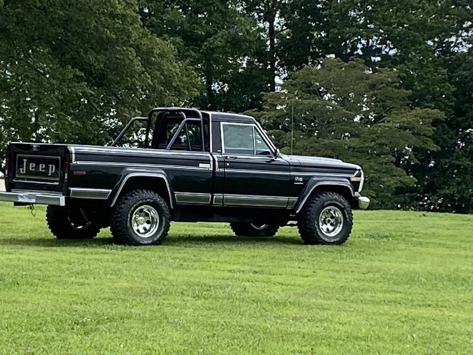 1982 Jeep SJ Gladiator - Image 28 of 31