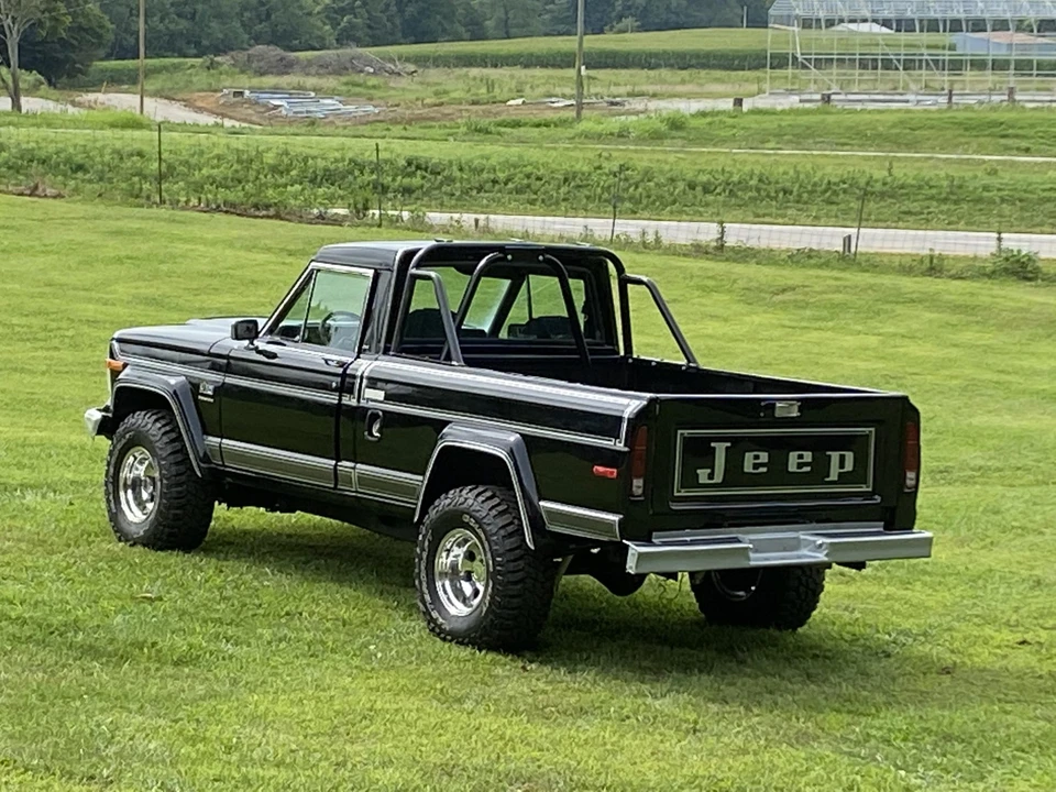 1982 Jeep SJ Gladiator - Image 20 of 31