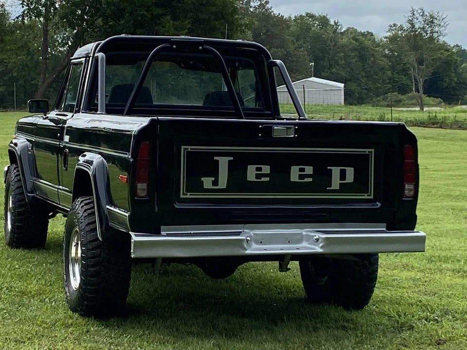 1982 Jeep SJ Gladiator - Image 24 of 31