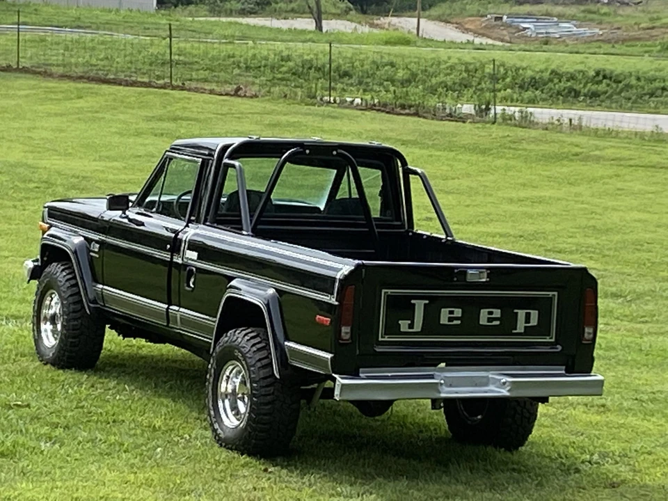 1982 Jeep SJ Gladiator - Image 22 of 31