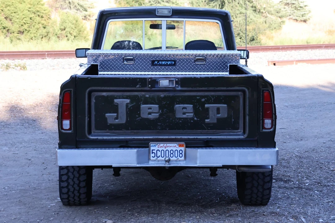 1982 Jeep SJ Gladiator - Image 16 of 31
