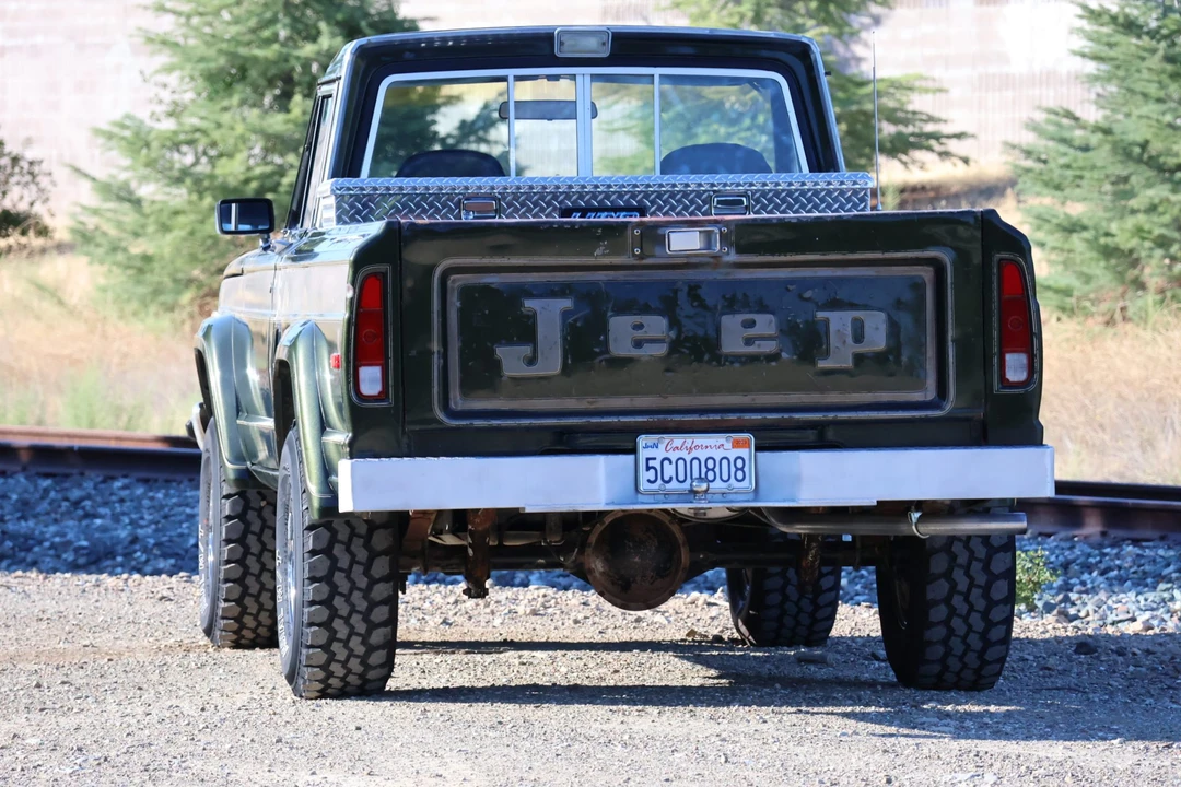 1982 Jeep SJ Gladiator - Image 20 of 31