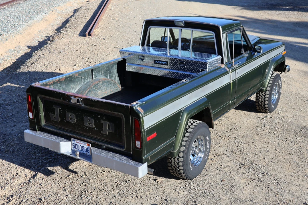 1982 Jeep SJ Gladiator - Image 12 of 31